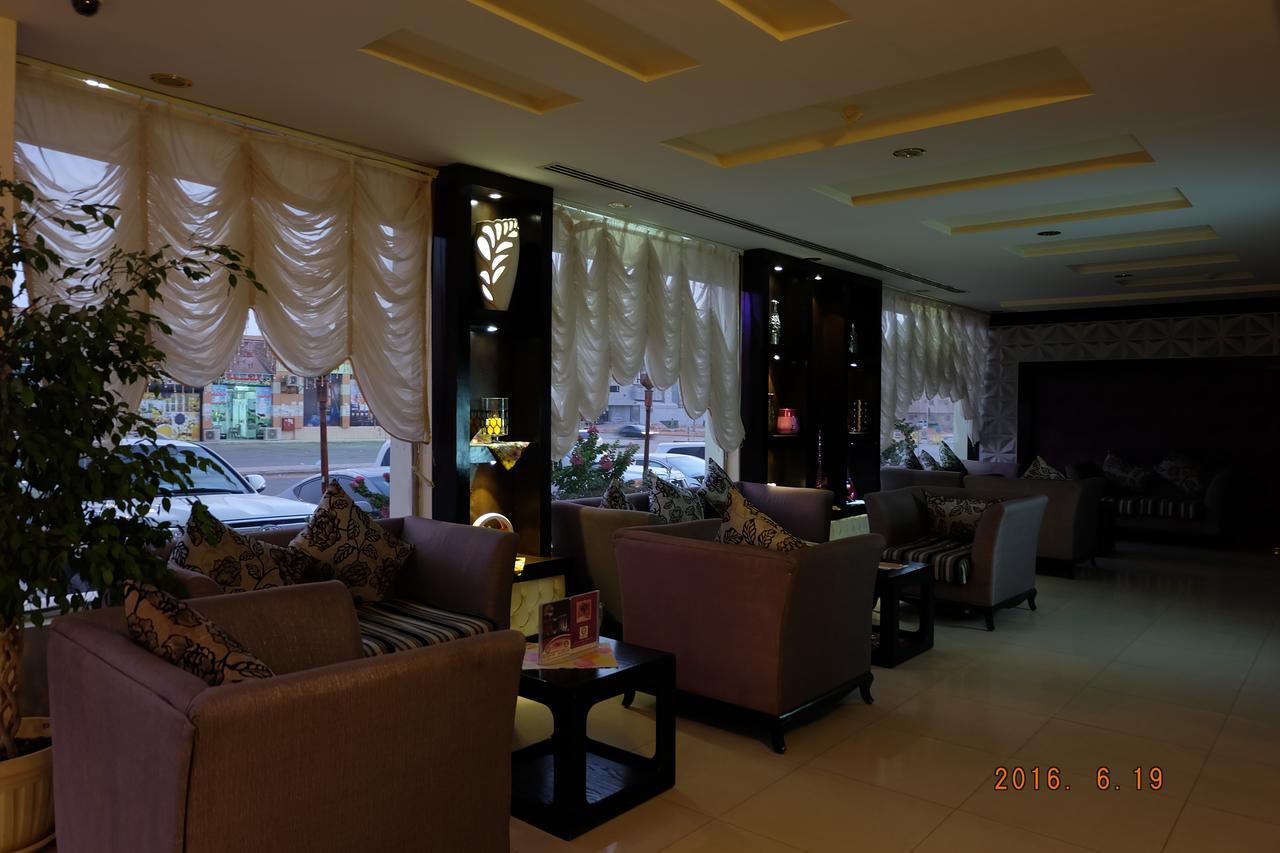 Talin Star Suites Рияд Екстериор снимка