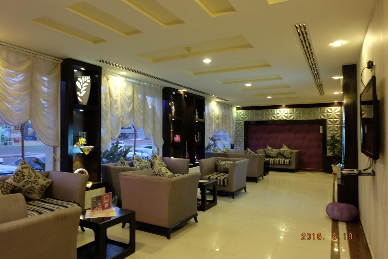 Talin Star Suites Рияд Екстериор снимка