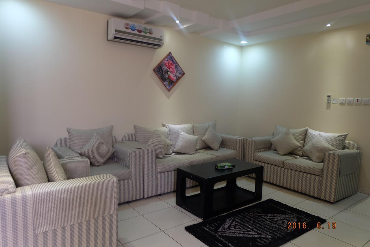 Talin Star Suites Рияд Екстериор снимка