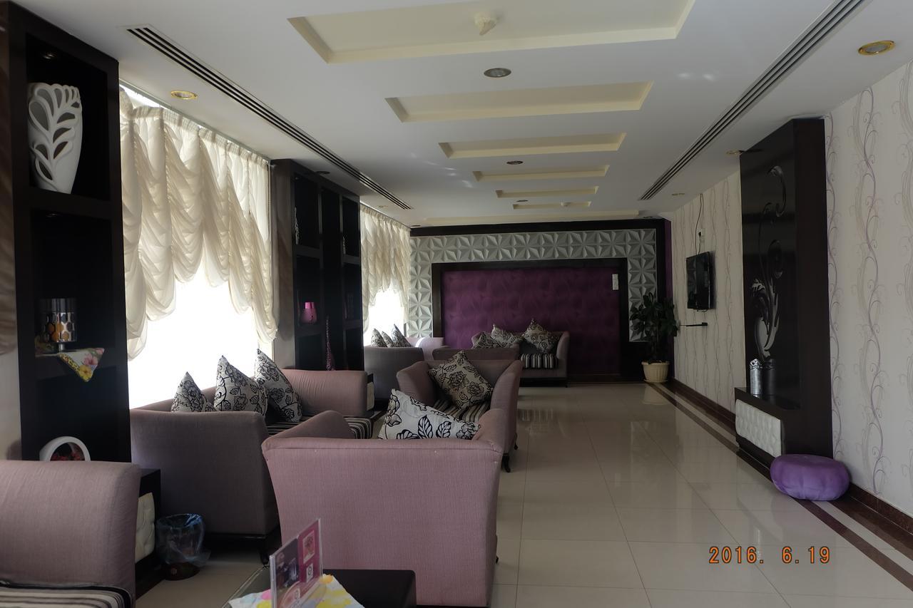Talin Star Suites Рияд Екстериор снимка