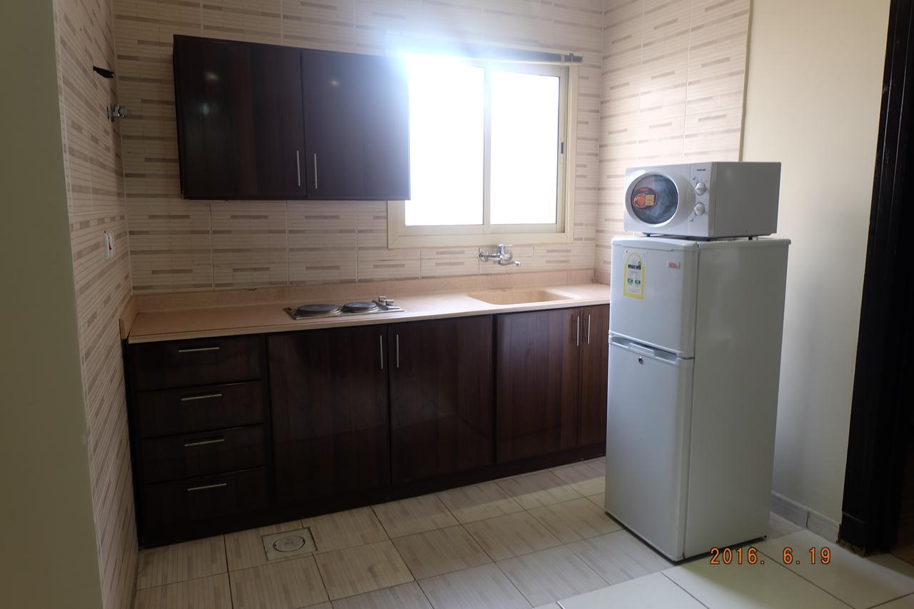 Talin Star Suites Рияд Екстериор снимка